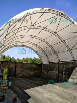 Prístrešok na kontajnery 10x12m s dvojitým priehradovým rámom Prístrešok na kontajnery 10x12m s dvojitým priehradovým rámom